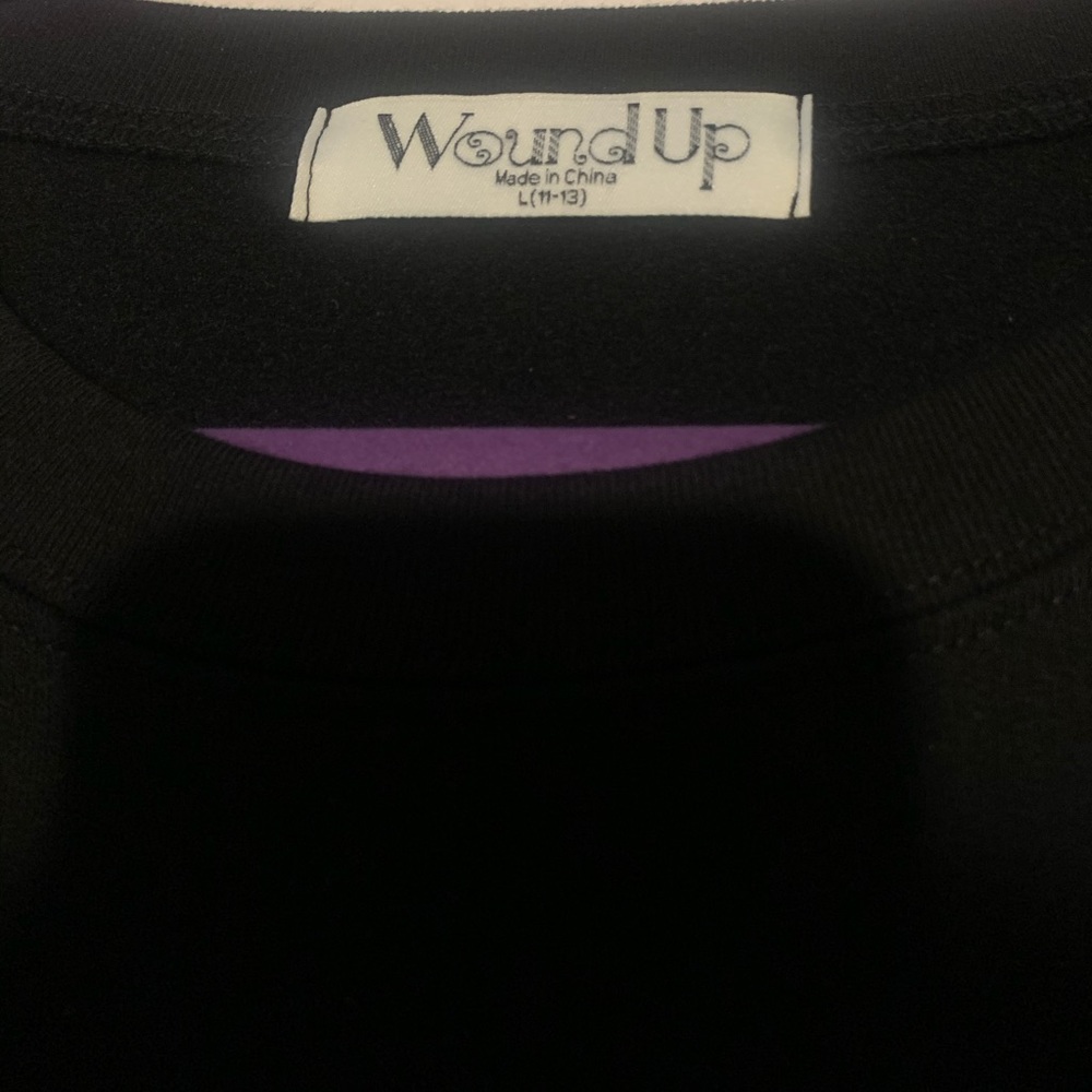 Sweatshirt - Picture 2 of 4